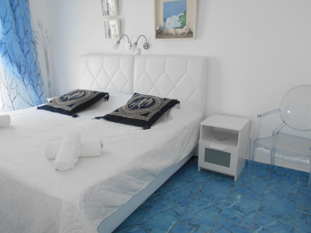 Double or Twin Room with Pool View - La Veranda of Mykonos Traditional Guesthouse